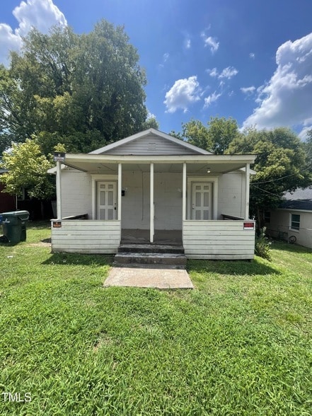 Primary Photo - 604 Bragg St