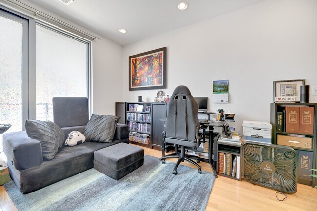 Foto del edificio - 435 R St NW