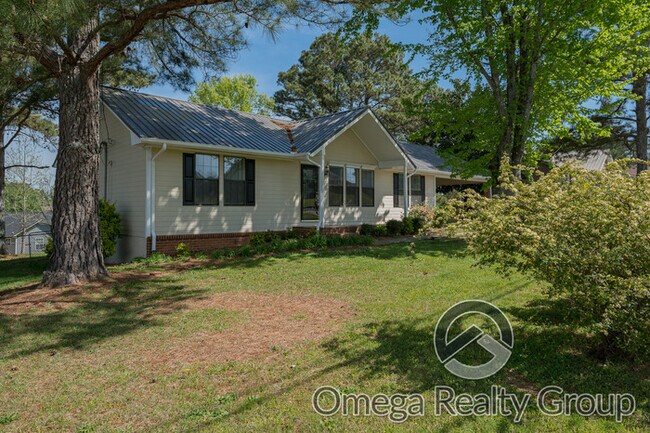 Building Photo - 89 Ridge Crest Dr