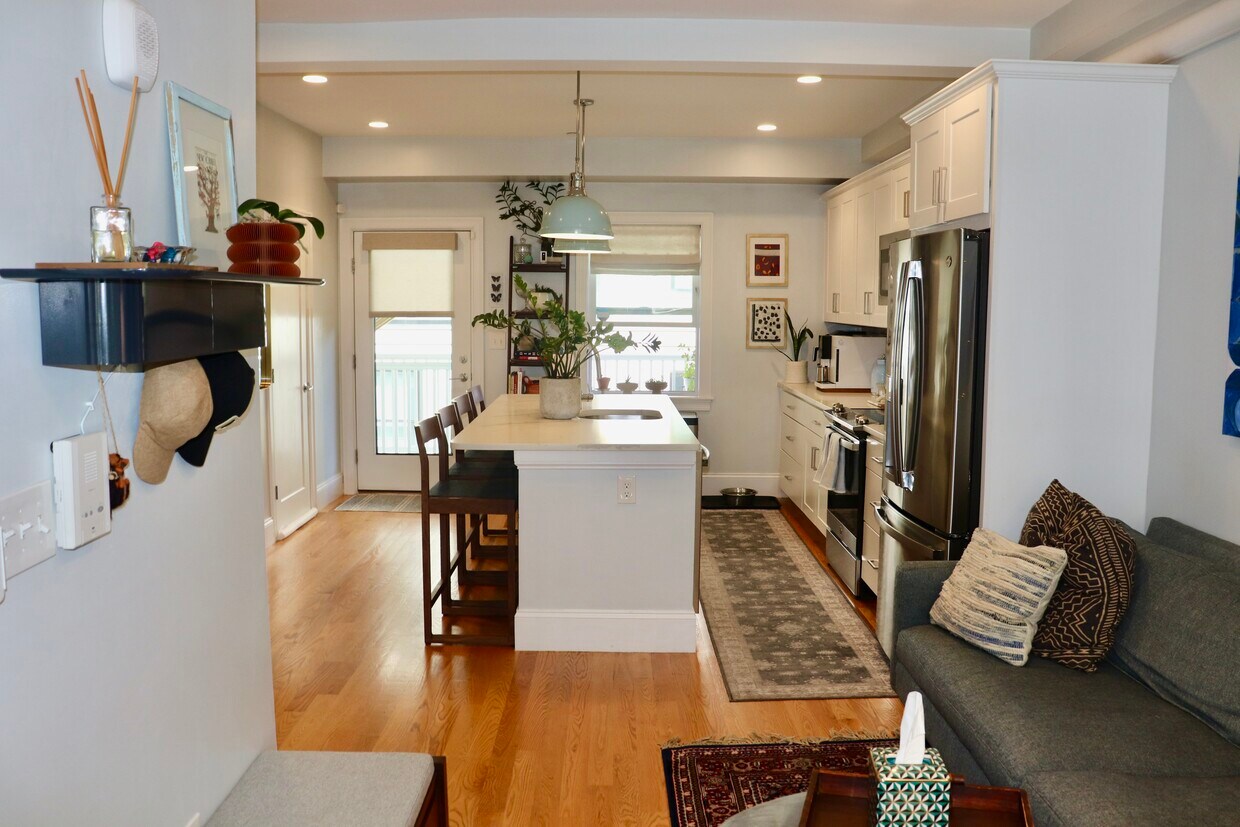 Foto principal - 64 O St