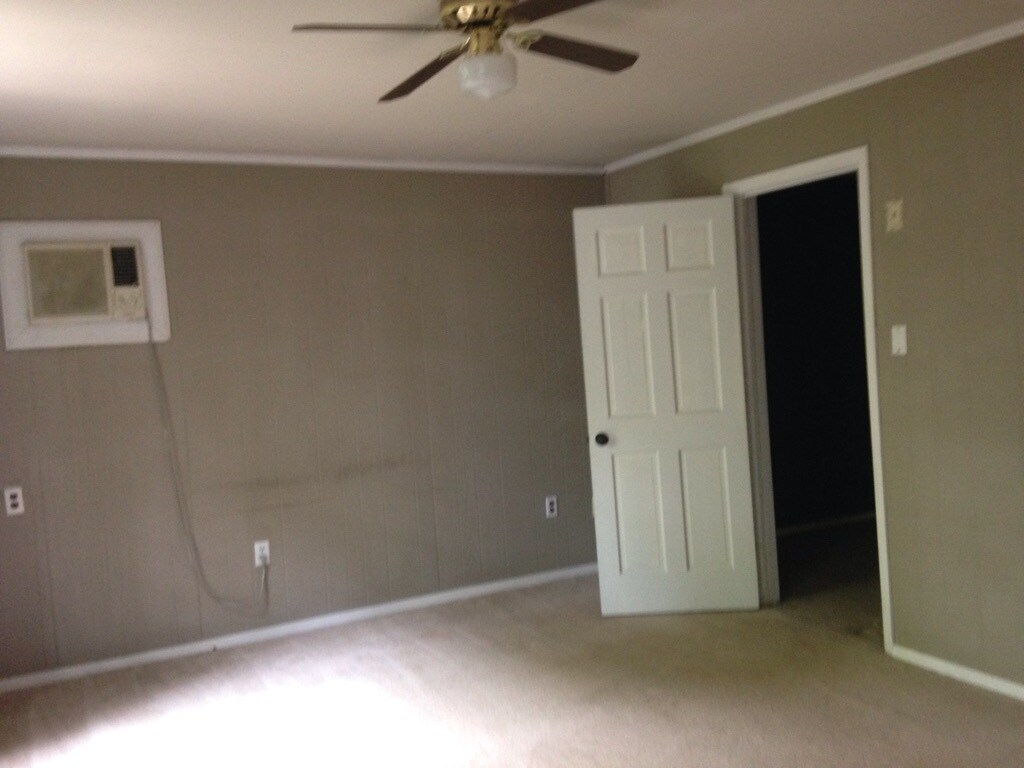 Foto principal - 927 1/2 Manship Street