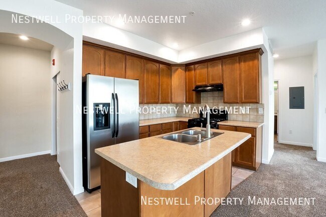 Building Photo - 3179 W Desert Lily Dr