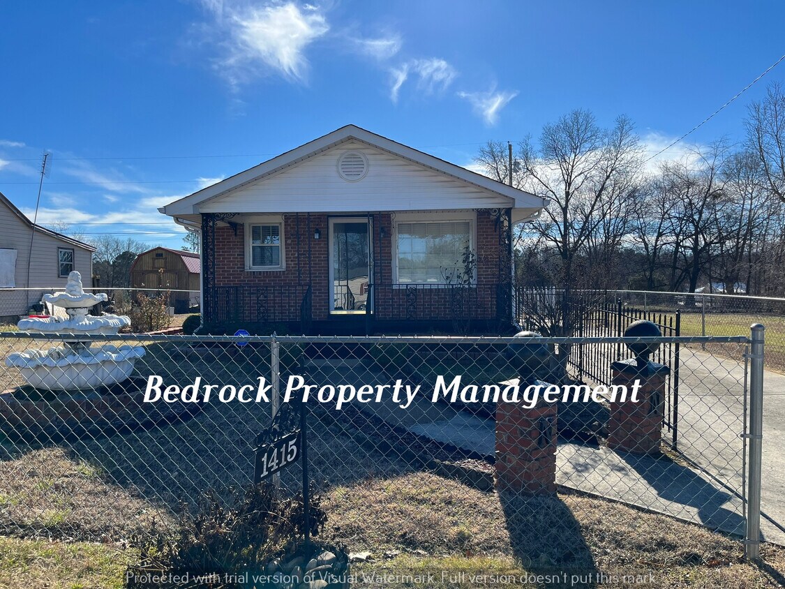 1415 12th St, Athens, AL 35611 House Rental in Athens, AL