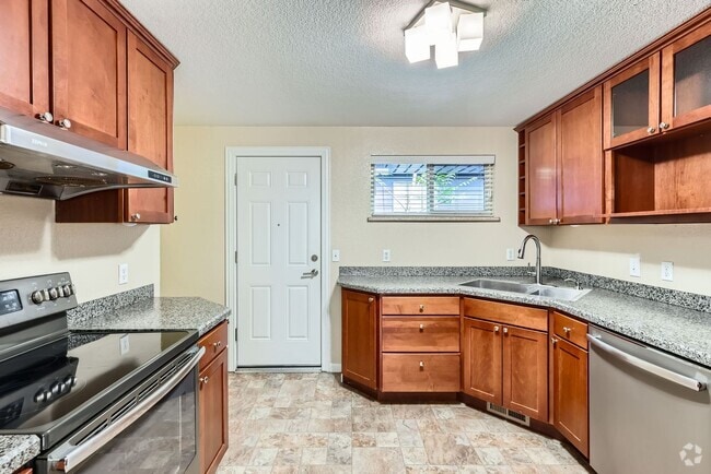 Building Photo - 4216 Zuni St