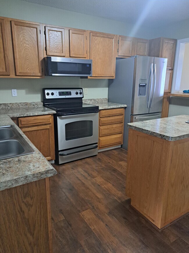 Foto del edificio - 600 N 35th St