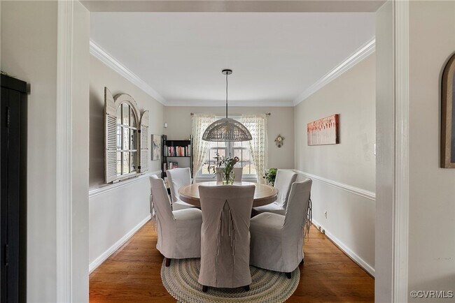 Foto del edificio - 11200 Pennway Dr