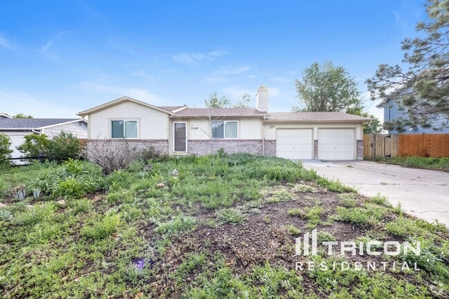 Building Photo - 3250 Mirage Dr
