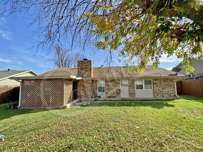 Building Photo - *CHARMING* HOME IN KILLEEN!