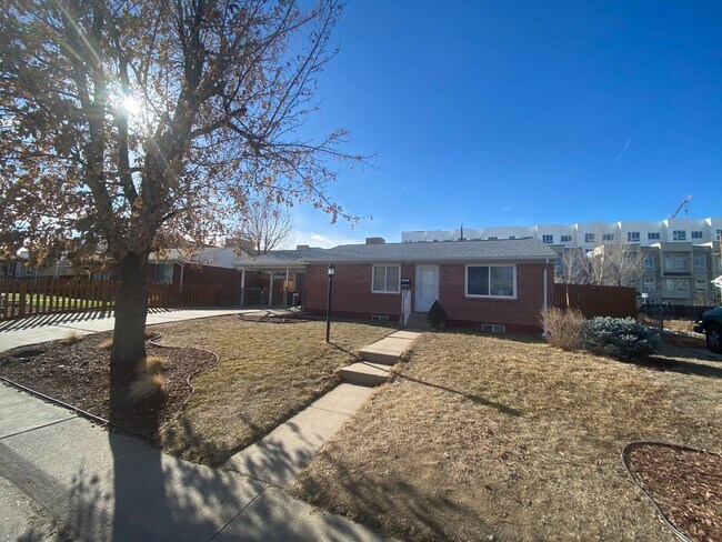 Building Photo - Four bedroom, two bathroom lovely brick ho...