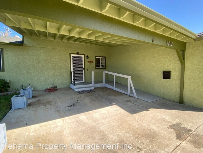 Building Photo - 3 br, 2 bath House - 1020 Shasta Ave.