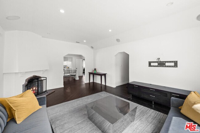 Foto del edificio - 1542 S Canfield Ave