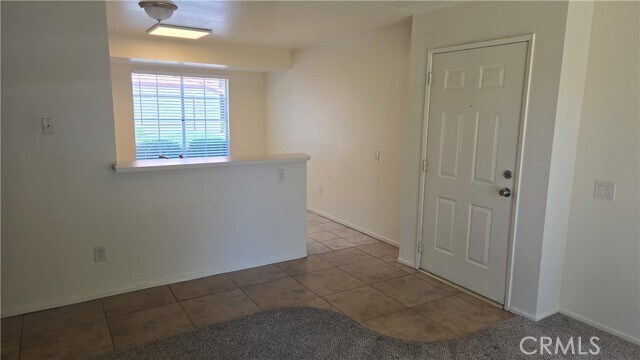 Foto del edificio - 1365 Crafton Ave