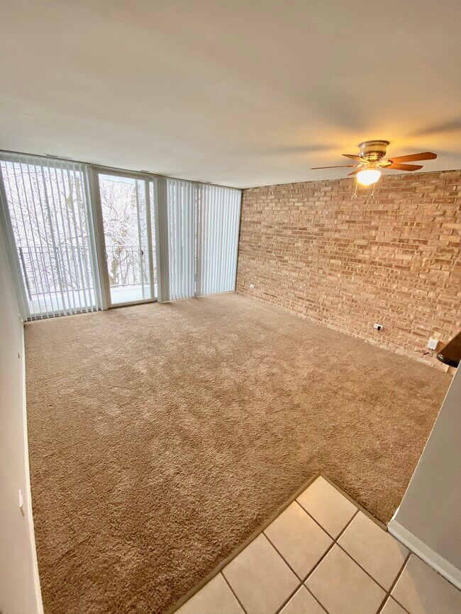 Abbey Apartments at Four Lakes Lisle, IL