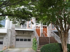Building Photo - 1329 Peachtree View NE