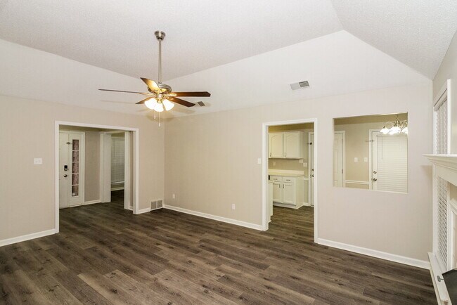 Building Photo - 7829 Terry Franklin Dr