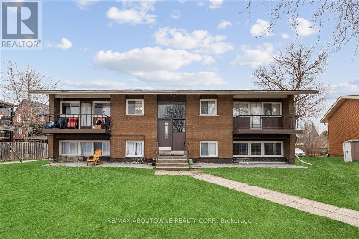 Photo principale - 2350-2350 Queensway Dr