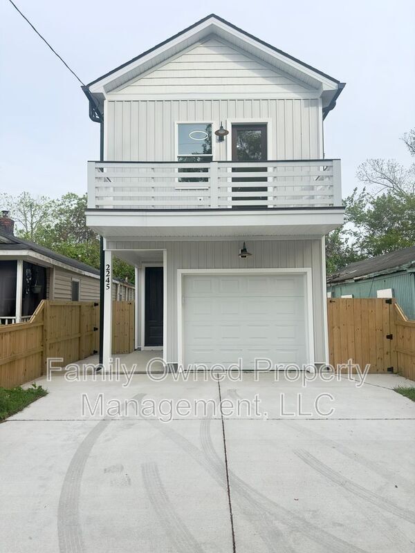 Photo - 2245 Fillmore Street