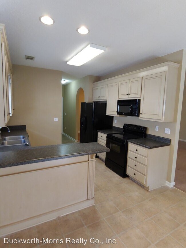 Building Photo - 3 br, 2 bath House - 4437 19th Street
