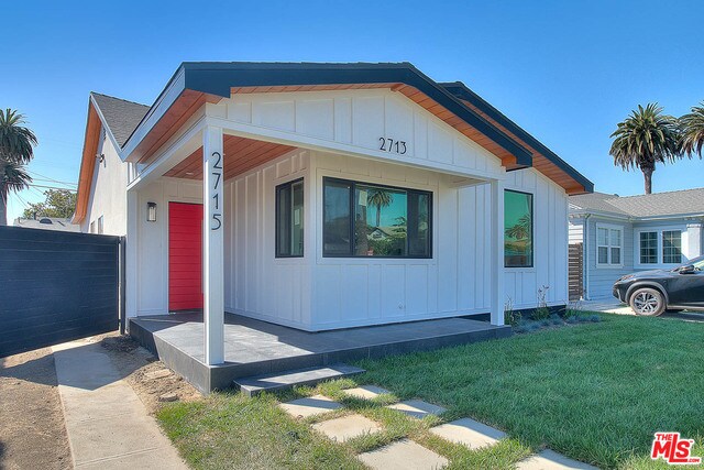 Building Photo - 2713 S Harcourt Ave