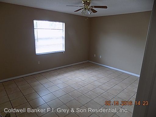 Building Photo - 7902 San Miguel Dr