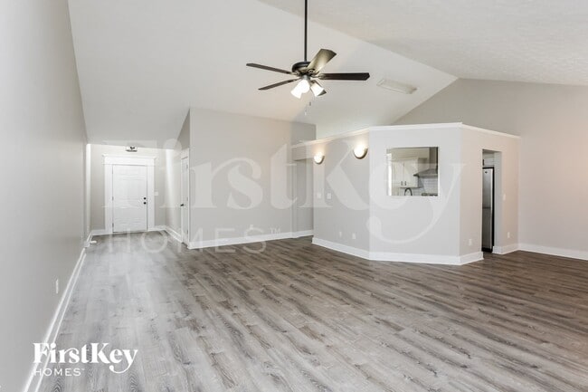 Foto del edificio - 6247 Highgrove Dr