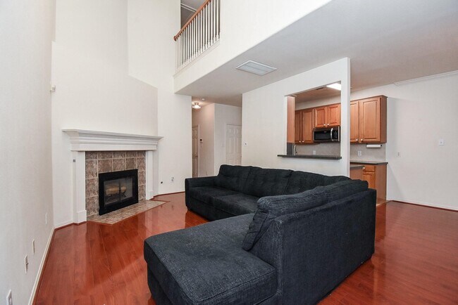 Foto del edificio - 13646 Garden Grove Ct
