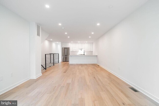 Foto del edificio - 136 Q St NW
