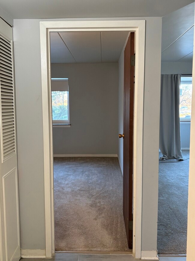 Foto del edificio - 220 S Roselle Rd