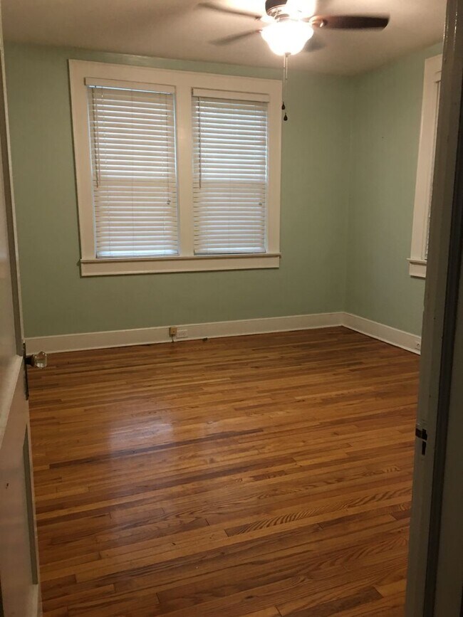 Foto del edificio - 407 S Edisto Ave