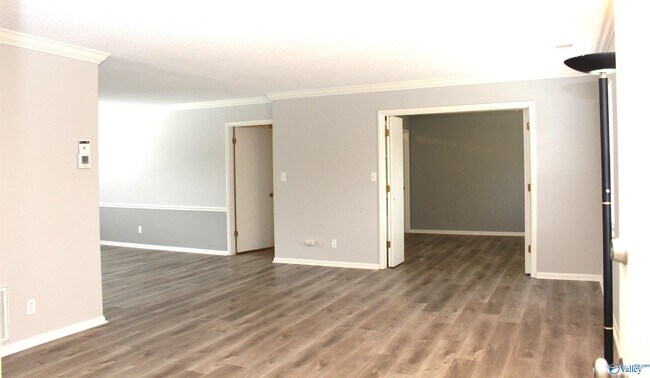 Foto del edificio - 1201 Bailey Cove Cir SE