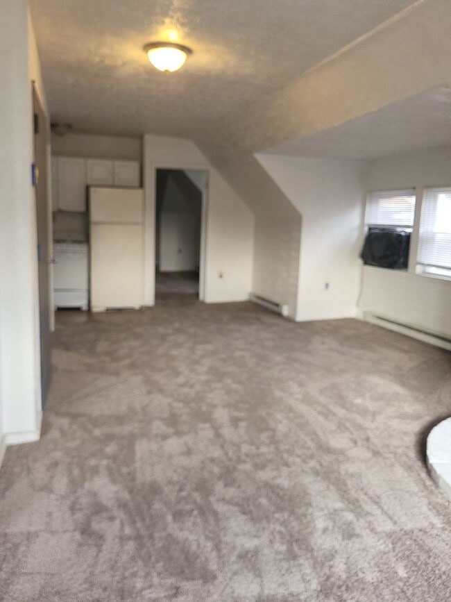 Photo - 7543 Melrose St Apartment