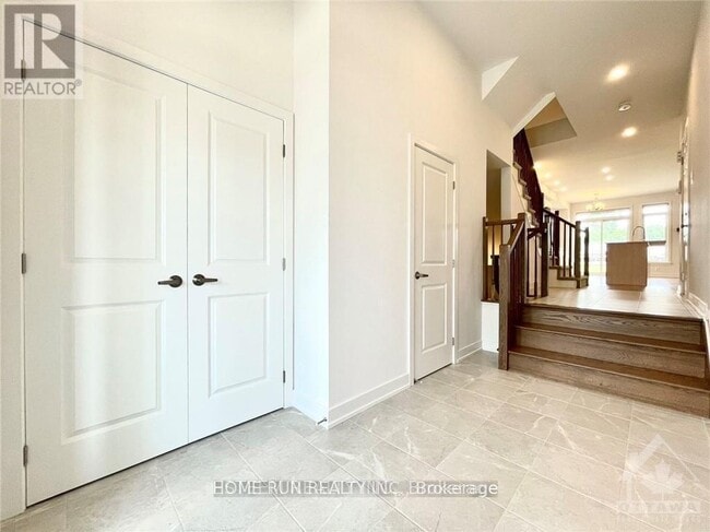 Building Photo - 94 Bon Temps Way