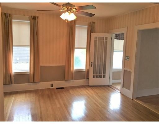 Building Photo - 332 Merrimac St