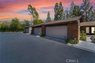 Building Photo - 1405 Pinon Pl