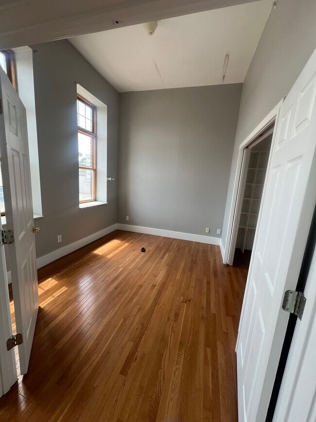 Foto del edificio - 632 Sycamore St