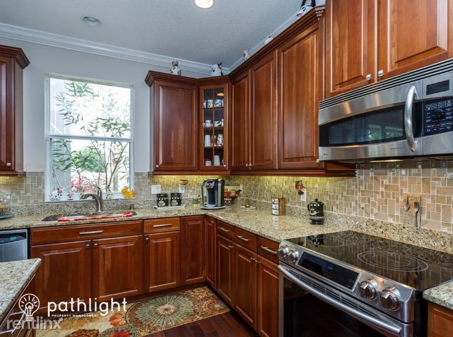 Foto del edificio - 5 br, 4 bath House - 13147 Aubrey Ln UNIT