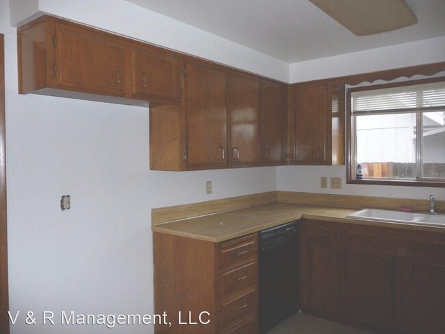 Foto del edificio - 3 br, 2 bath House - 238 Dorcas Dr N