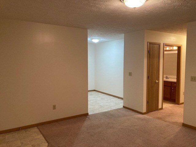 Foto del edificio - 1803 E Capital Ave