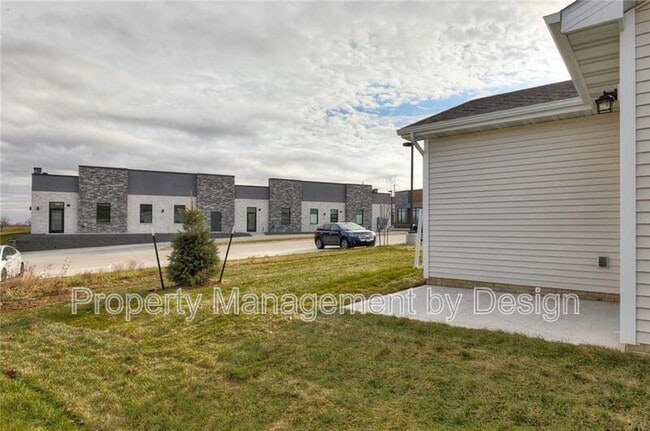 Building Photo - 2326 Legacy Dr