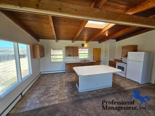 Building Photo - 4 bedroom in Billings MT 59106