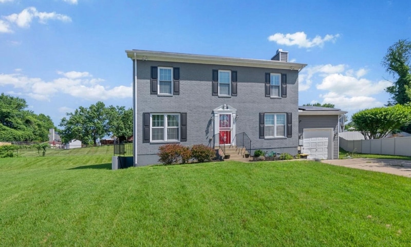 Photo - 206 Royal Oak Cir (Summerfield, MD)