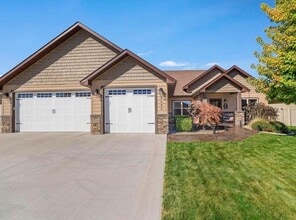 Building Photo - 2043 Prospector Wy