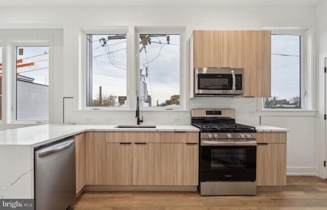 Foto del edificio - 136 E Cumberland St
