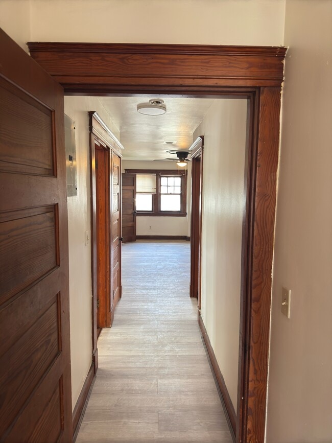 Building Photo - 2299 Harrison Ave
