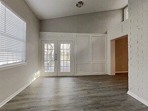 Building Photo - 23414 Cimber Ln