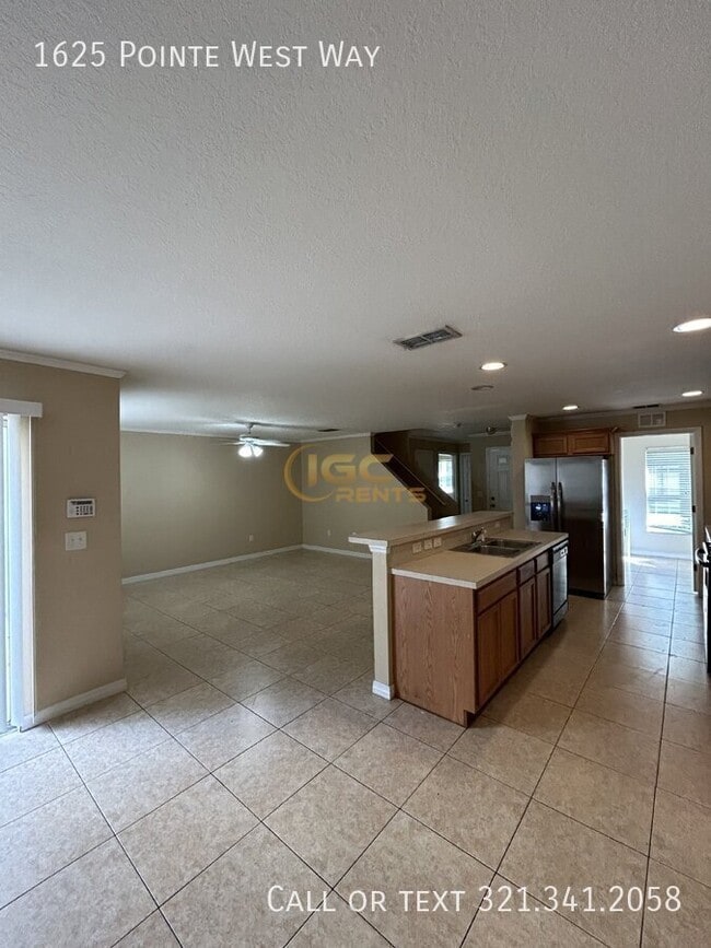 Foto del edificio - 1625 Pointe W Wy