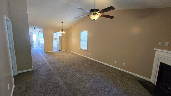 Building Photo - 1731 Summerwoods Ln