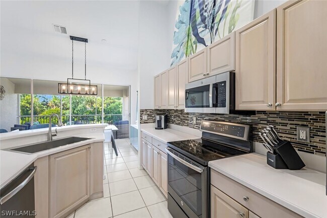 Foto del edificio - 5360 Andover Dr
