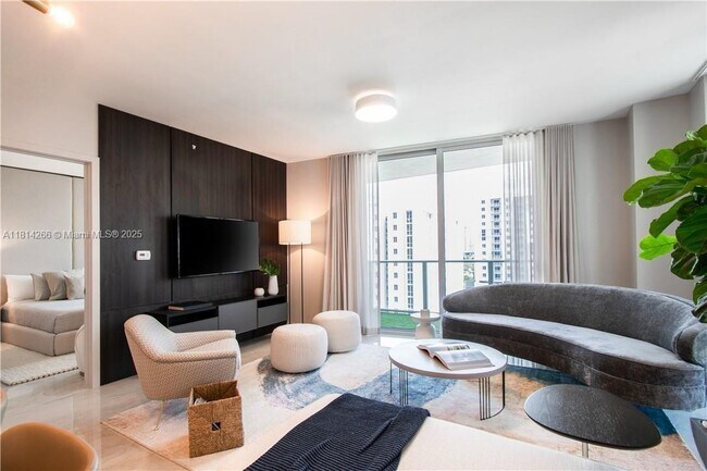 Foto del edificio - 1010 SW 2nd Ave