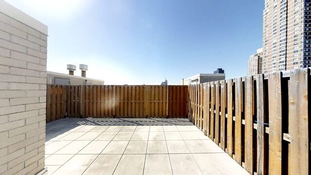 Foto del edificio - 5-9 48th Ave